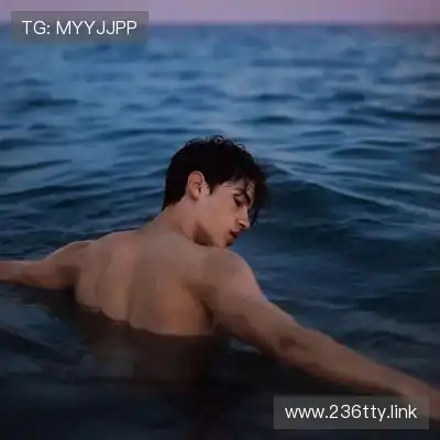 钟炳